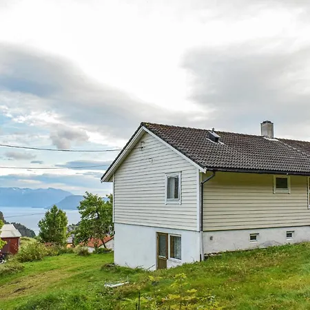 4 Bedroom Lovely In *